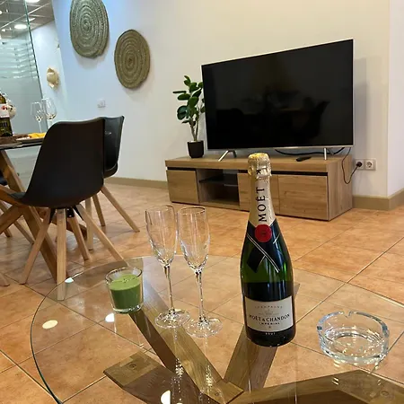 شقة Nuria,centro Del Pueblo,planta Baja Con Jardin, Aire Acondicionado